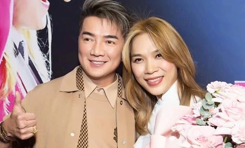 Bên cạnh âm nhạc, đời sống cá nhân của Đàm Vĩnh Hưng cũng thường được công chúng chú ý. 