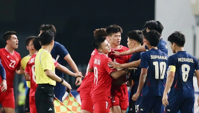 Gian lận, chơi xấu, khiêu khích và thiếu tôn trọng là những hành vi đi ngược tinh thần fair play. 