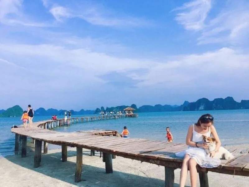 Lịch trình 2 ngày 1 đêm phù hợp với du khách muốn nghỉ dưỡng nhẹ, tắm biển và thưởng thức hải sản.